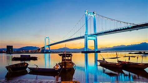  Thuan Phuoc Bridge, Enormous Engineering Marvel and Sparkling Scenic Wonder!